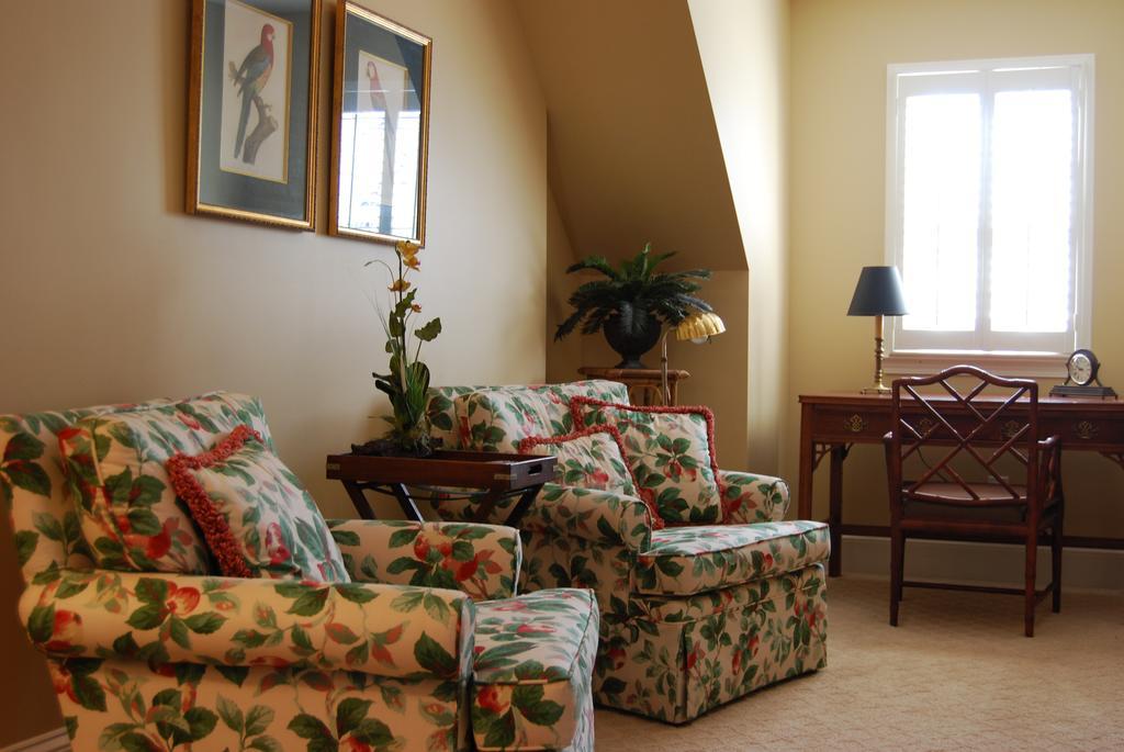 The Cottage Bed & Breakfast In Decatur Ga Eksteriør billede